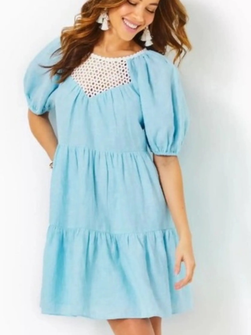 Lilly Pulitzer Blue Charlet Dress Tiered Linen Puff Sleeve Eyelet. Size 00